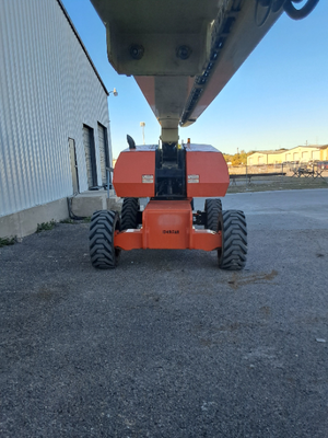 USED 2014 JLG 800S