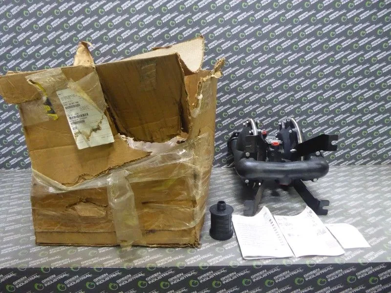 Ingersoll Rand / ARO 666152-839-C Metallic Diaphragm Pump 120 PSI 8.2 Bar New NIB
