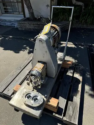 Pump, Positive, Waukesha, Mdl 030, 316 S/st, 5 HP, 1.5" #S739467