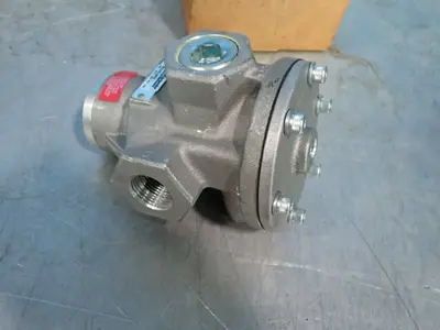 USED 1999 PARKER N31451091