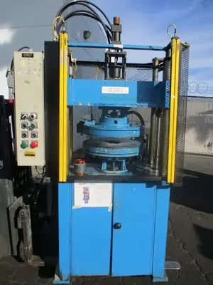 USED 1998 MPC 140