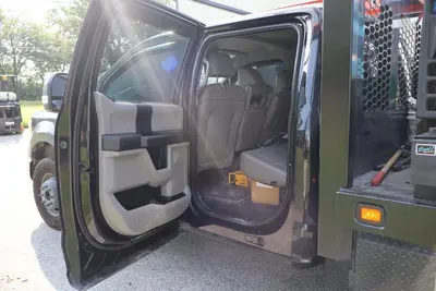 2020 FORD F-350 XL SUPER-DUTY BOX TRUCK | Levy Recovery Group (34)