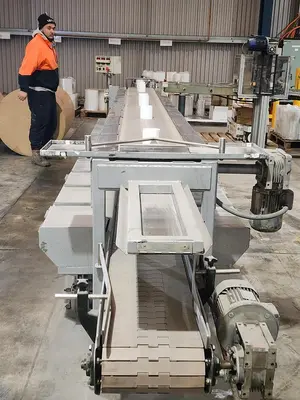 USED 2007 JENNERJAHN FULLY AUTOMATIC DUAL PAPER SLITTING MACHINE MODEL DJJF 39 2007 JENNERJAHN FULLY AUTOMATIC DUAL PAPER SLITTING MACHINE MODEL DJJF 39