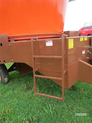 New | in-Stock 2025 ROTO GRIND 760 Bale Choppers - Feeders Pennsylvania US | Zimmerman Farm Service #1410006