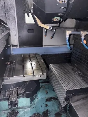 2014 DOOSAN DT 360D Vertical Machining Centers | Machinery Resources International (4)