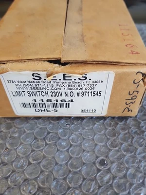 NEW S.E.E.S. 105701
