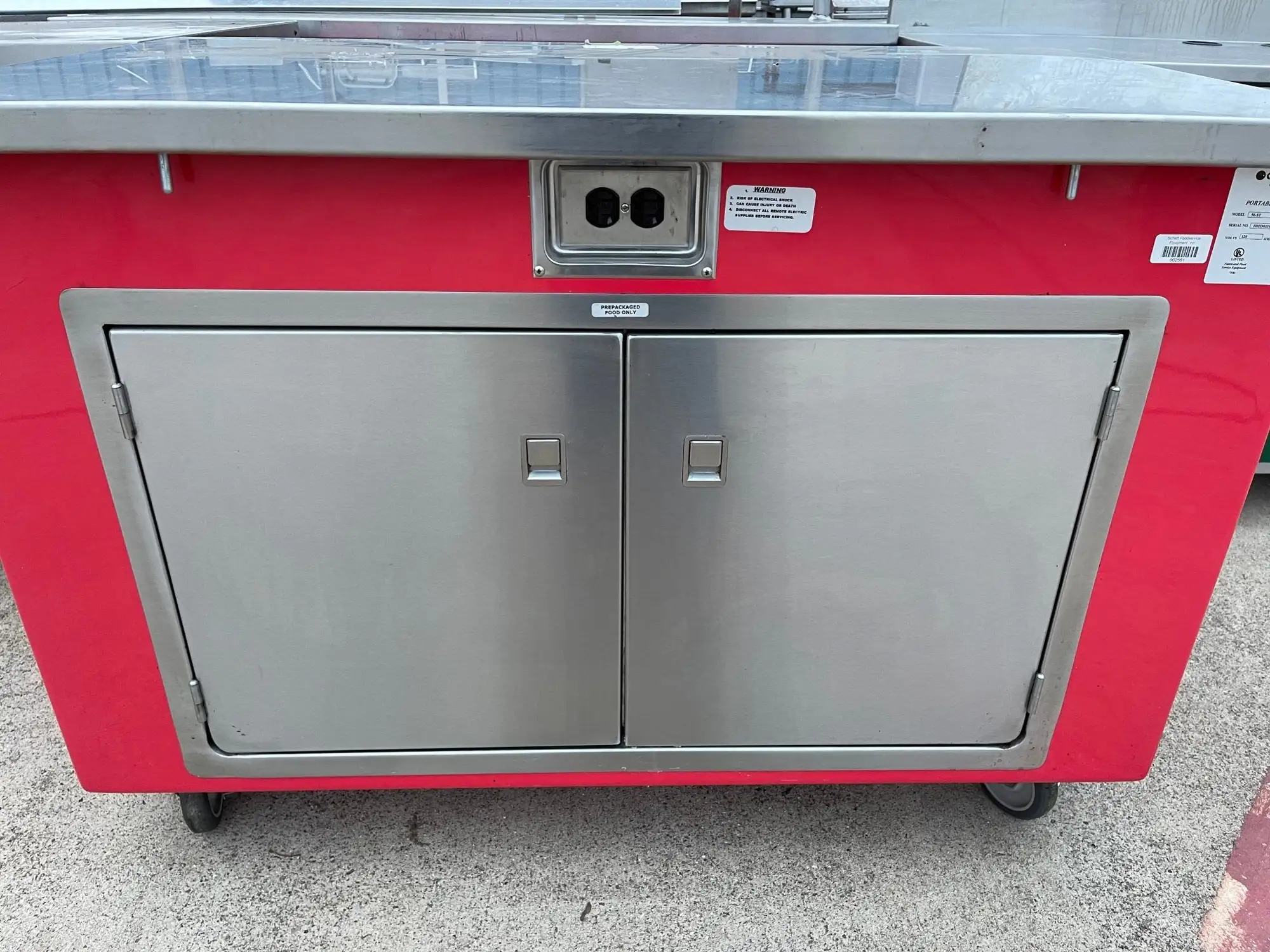 Used ColorPoint Used 40"x30" ColorPoint Stainless Steel Work Station with outlets 120V - SS38 Food Prep Tables Illinois US | Falcon Restaurant Supply #1376434