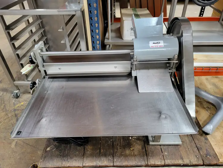 Used _UNKNOWN_ OLIVER 641-21 Dough Sheeters & Presses Illinois US | City Food Equipment #877397