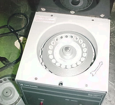 USED FISHER LABORATORY CENTRIFUGE CENTRIFUGE