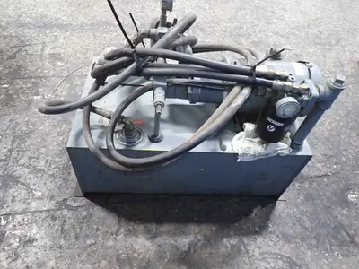 USED POWER DRAULICSNIELSEN INC 9007V1M34