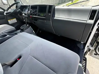 Used 2019 ISUZU NQR Reefer Trucks Florida US | Truck and Van Outlet #1509194