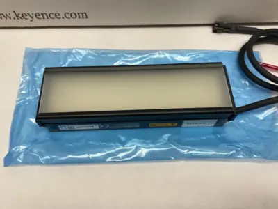 USED KEYENCE WHITE BAR LIGHT 120MM W/ DIFFUSION PLATE