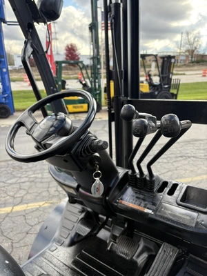 USED 2018 TOYOTA 8FGU25