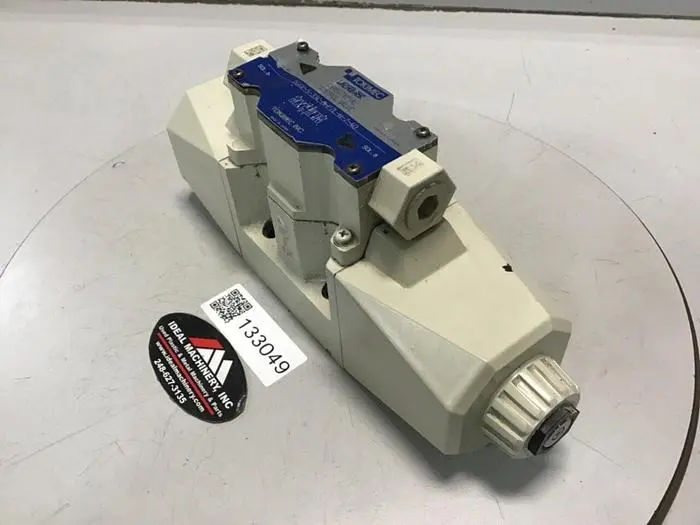 Used VICKERS DG4V-5-33C-M-P7L-H-7-40 Valves/Fittings Michigan US | Ideal Machinery #603522