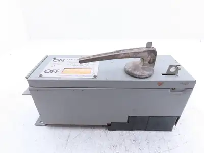 General Electric THFP321XL 3-Pole Fusible Disconnect Switch Panel Mount 30A 240V
