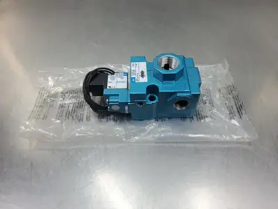 MAC VALVES 56C-33-111CA Solenoid Valve w/130B-111CAAA Module. 6A-11