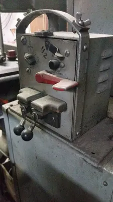 Used OEM not stated Vertical Metal Bandsaw with Welder Vertical Band Saws Quebec CA | Machineco #1262858