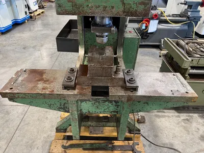 METAL MUNCHER MM61E18 Ironworkers | GMT (11)