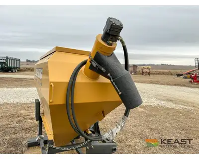 Used BALE KING _UNKNOWN_ Feeder Wagons Iowa US | Keast Enterprises #1359990