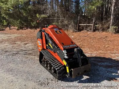 Used 2017 DITCH 2017 DITCH WITCH SK1050 Skid Steer Loaders Florida US | HDD Broker #1346913