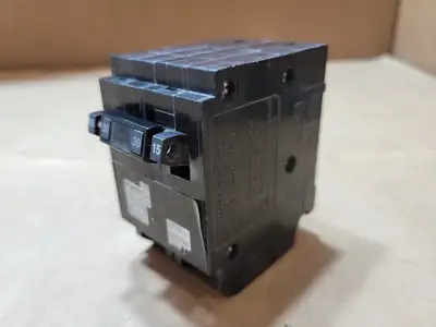 Used SCHNEIDER ELECTRIC CHOMT1515230 Switchgears British Columbia CA | Lenmark #1438490