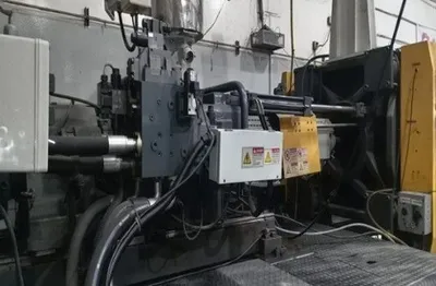 2007 WOOJIN NE-380 Injection Molding Horizontal/Vertical | Machinery Network (5)