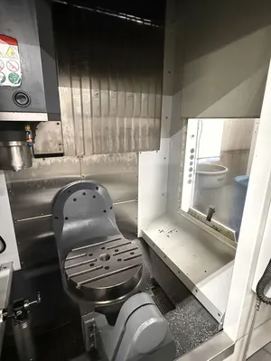 2020 HAAS UMC-500 Vertical Machining Centers (5-Axis or More) | Machinery Resources International (4)