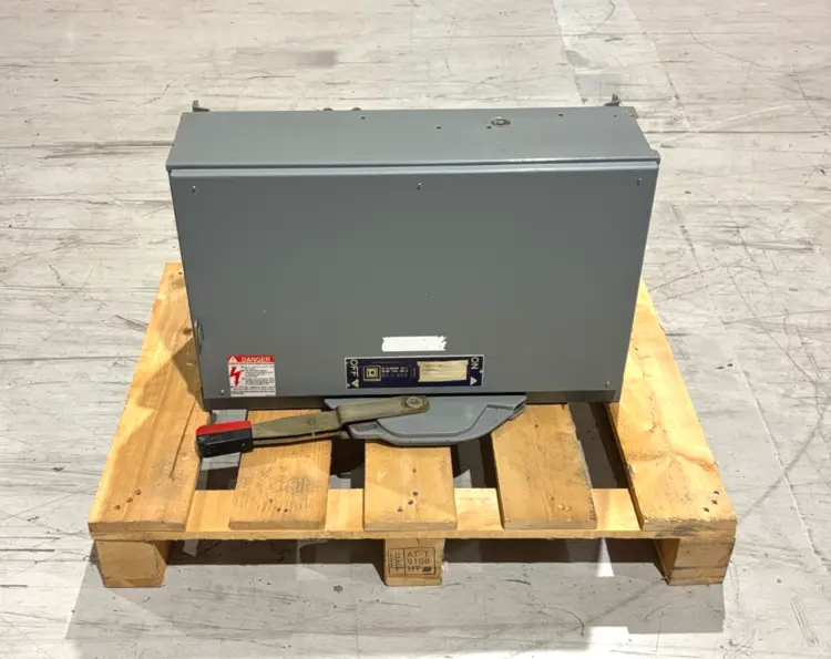 Used SQUARE D PANELBOARD SWITCH, 400A Disconnects | Maverick Industrial Sales #1107226