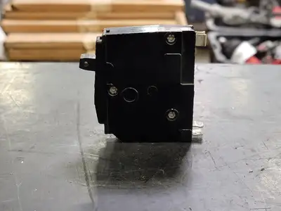 USED SQUARE D QO115