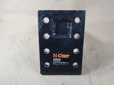 USED CURT 48323