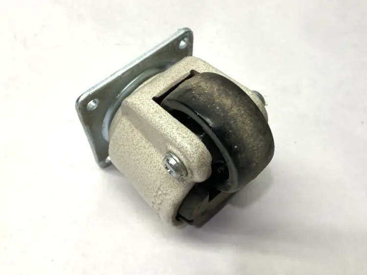 Used CARRYMASTER LEVELING CASTER Casters | Maverick Industrial Sales #1101309