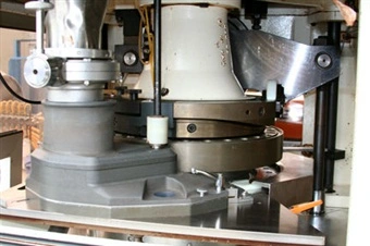Used FETTE _UNKNOWN_ Tablet Presses Connecticut US | DMC Industries #1281627