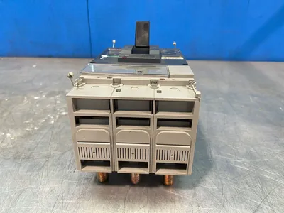 Used MERLIN GERIN NSJ400 A Circuit Breakers Ohio US | HGR 24 #1175479