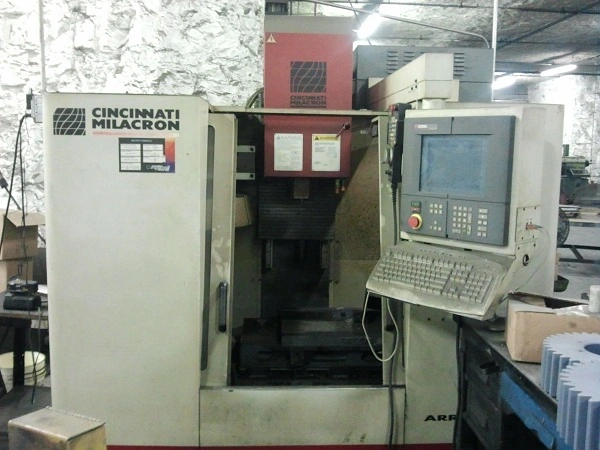 Used 1998 CINCINNATI MILACRON Vertical Machining Centers | Two Spade Machinery LLC #507766