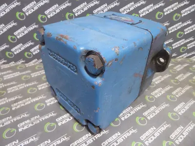 Denison Hydraulics T6E-052-3R-00-C1 Vane Pump Includes Shaft and Housing Used