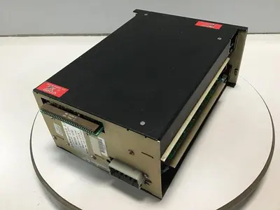 USED HUSKY 9152
