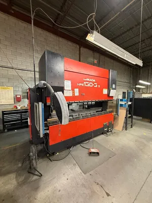 2003 AMADA HFE 130-3S Brake Press | ListingHippo (3)