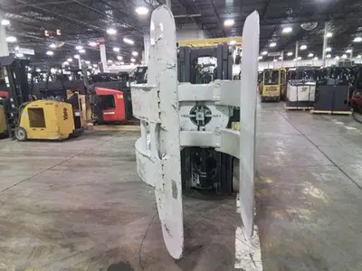 Used CASCADE 33H-RTP-X005-211 Forklift Attachments Pennsylvania US | Global Equipment International, LLC #1361774