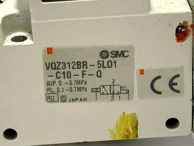 USED SMC SOLENOID VALVE 3 PORT 2 POSITION