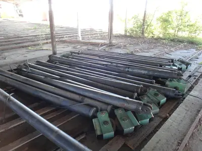 Hydraulic Cylinder 2100 PSI - 8" bore, 13'-1" stroke