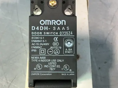 Used OMRON D4DH3AAS Relays & Switches Ohio US | HGR 24 #1572203