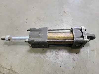 Pneumatic Air Cylinder 2" Bore x 3" Stroke