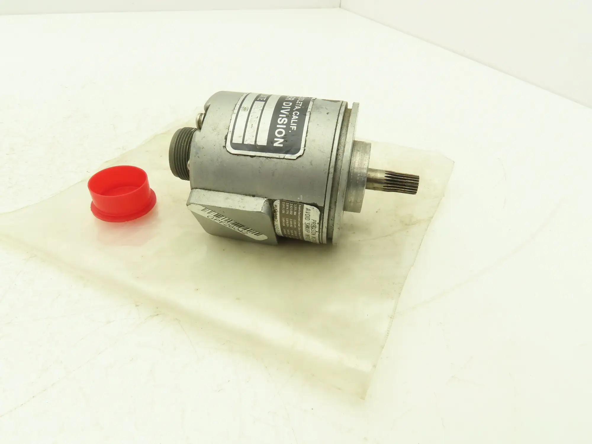 BEI Industrial H25ESB200ABZ7406REM16SPES12V Rotary Encoder 5V 3/8" Spline Shaft