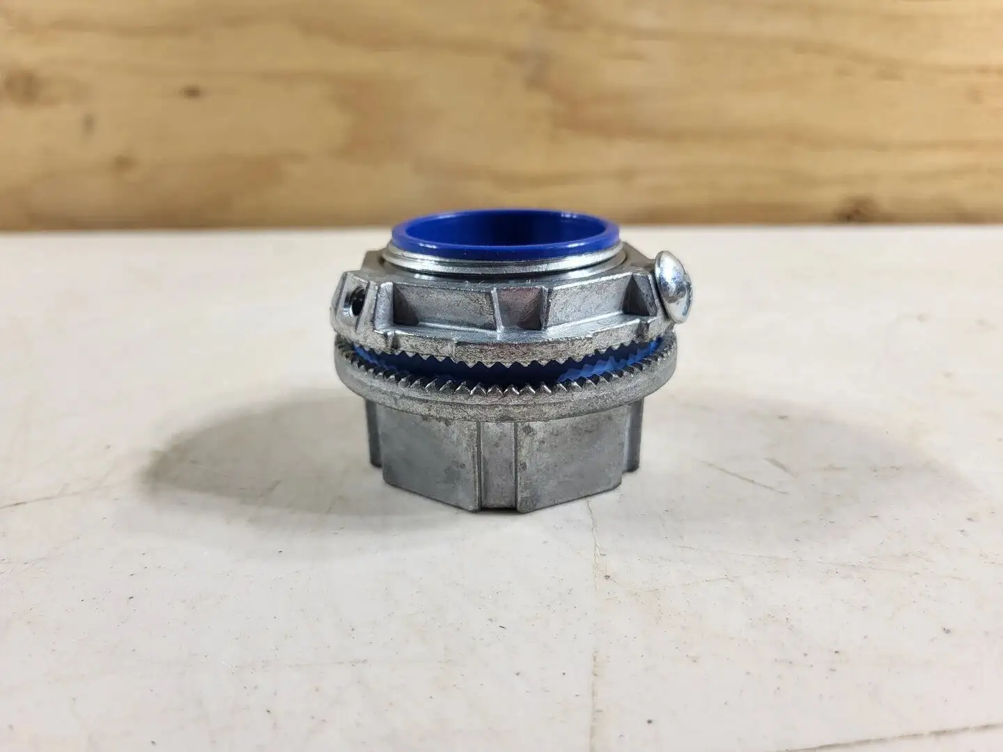 NEW THOMAS & BETTS H150GR-C