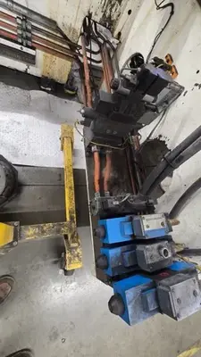 USED PINES #4 CNC