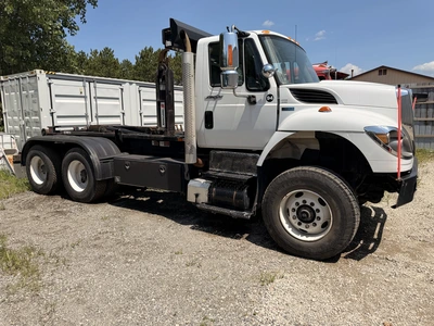 Used 2012 INTERNATIONAL SF625 7400 SBA 6X4 Rolloff Trucks Indiana US | Miedema Asset Management Group #1437013