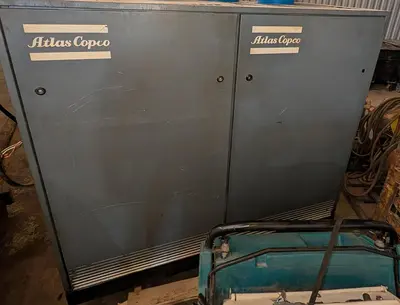 USED 1994 ATLAS COPCO GA37