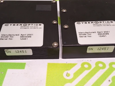 CYBEROPTICS 6604096 LASER SENSORS - SET OF 2 - MATCHING S/N