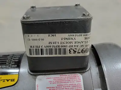 NEW BALDOR VM3542-5