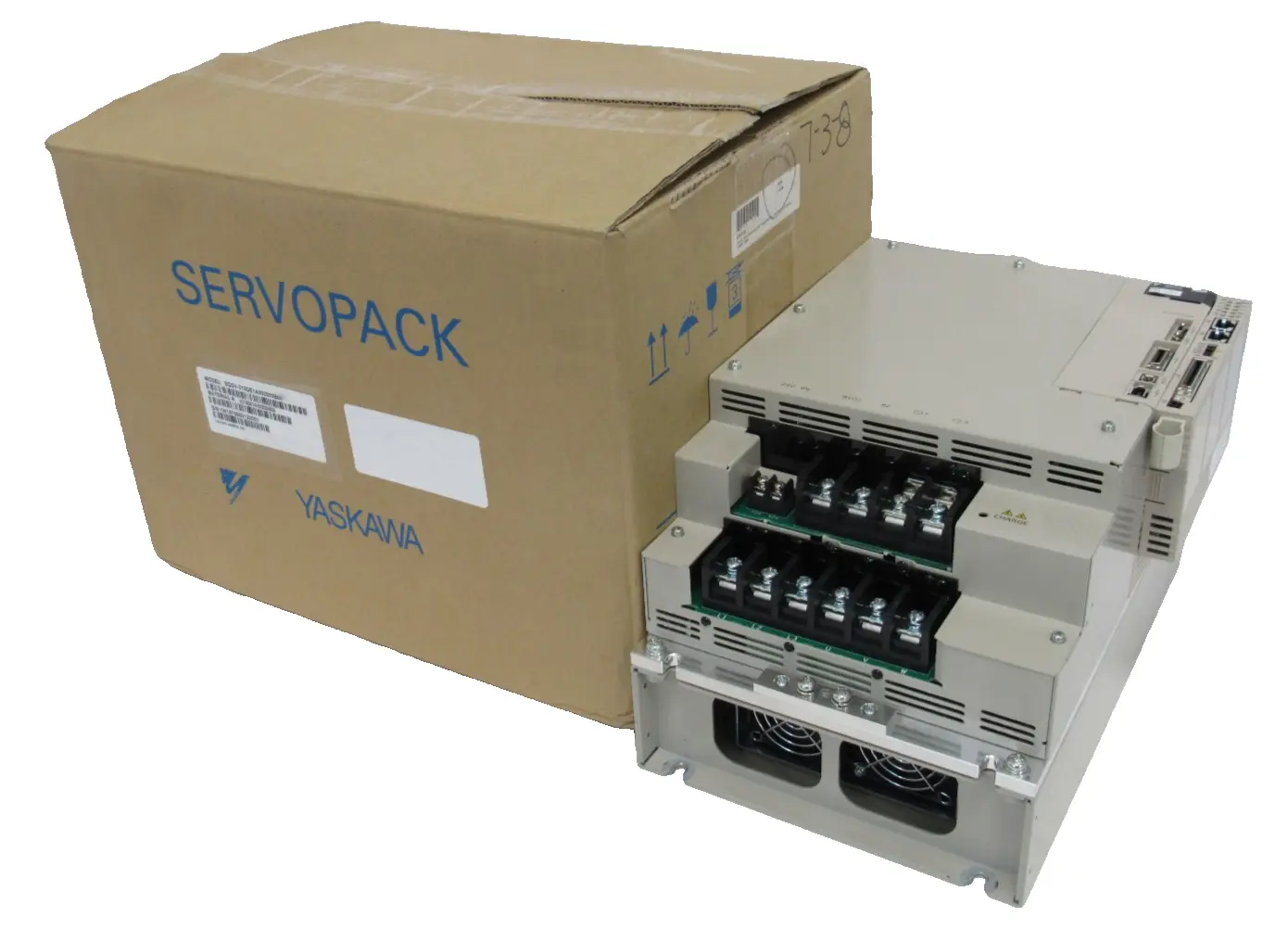 NEW YASKAWA SGDV-210DE1A002000B00 SERVOPACK SGDV210DE1A002000B00